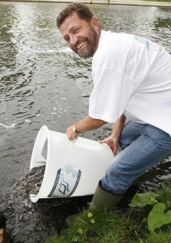 aal_aussetzenBrQD6OwOmadFQ